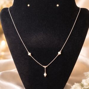 925 Sterling Silver Pearl Drop Necklace – Elegant & Timeless